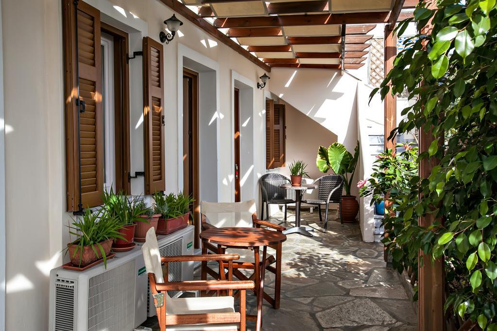 Arxontiko Hotel Tinos Luaran gambar