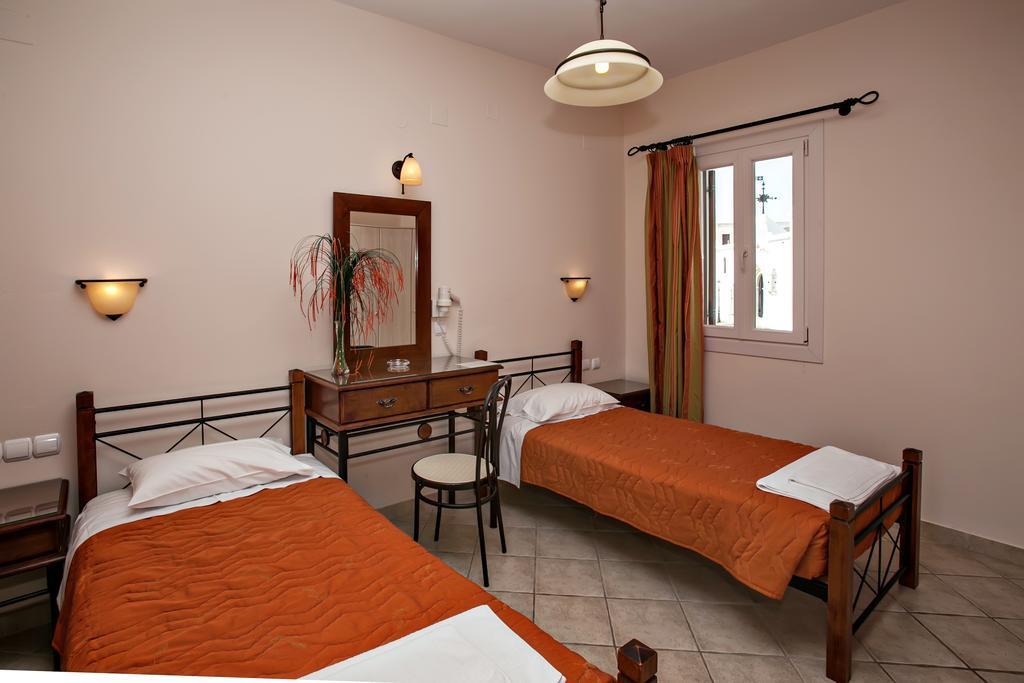 Arxontiko Hotel Tinos Luaran gambar